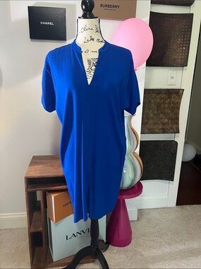 VINCE Dress!